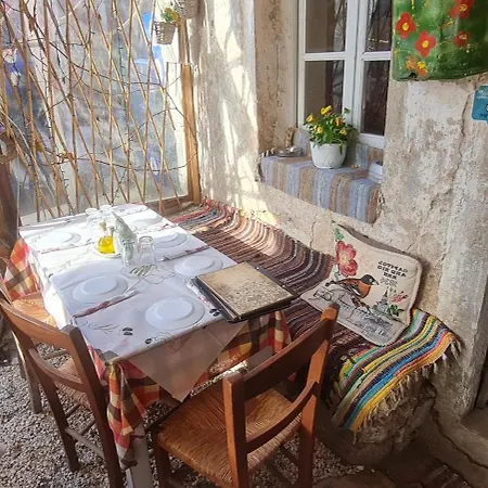 Anemomylos Luxus Suites-boutique & Pool Apartment Lefkimmi (Corfu)
