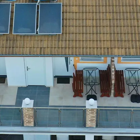 Anemomylos Luxus Suites-boutique & Pool Apartment *